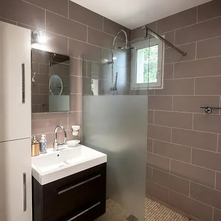 Vakantiehuis La Pallardiere - Maison De Campagne 1 A 15 Pers *