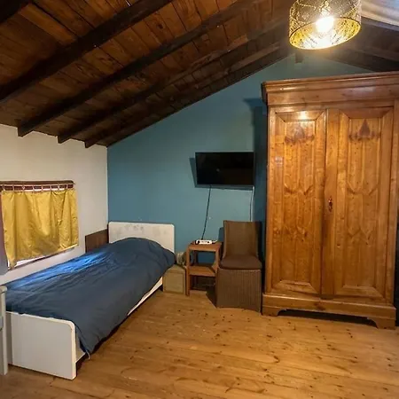 Vakantiehuis La Pallardiere - Maison De Campagne 1 A 15 Pers Saint-Aubin-des-Ormeaux